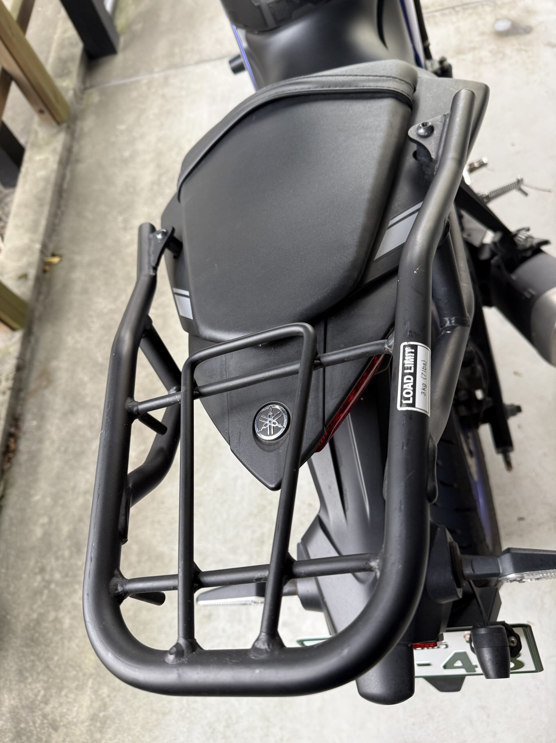 MT-03 リアキャリア